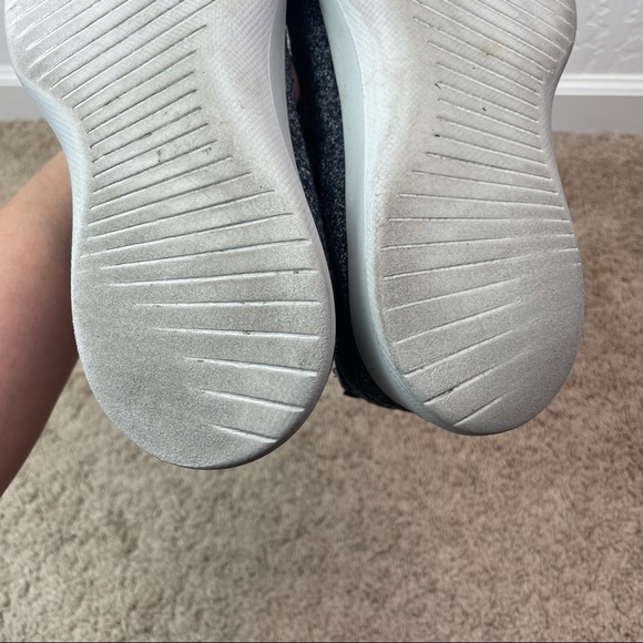 Allbirds Men’s Wool Runners - Picture 12 of 16